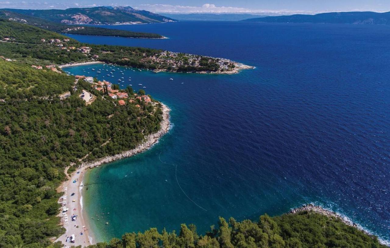 E&T Apartments With A Beautiful Pool Rabac Eksteriør bilde